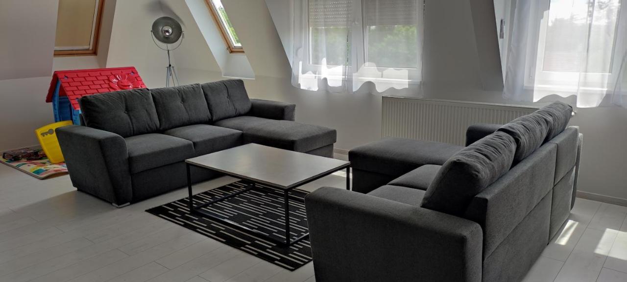 Ikon Apartman ไฮจ์ดุสโซบอสโล ภายนอก รูปภาพ